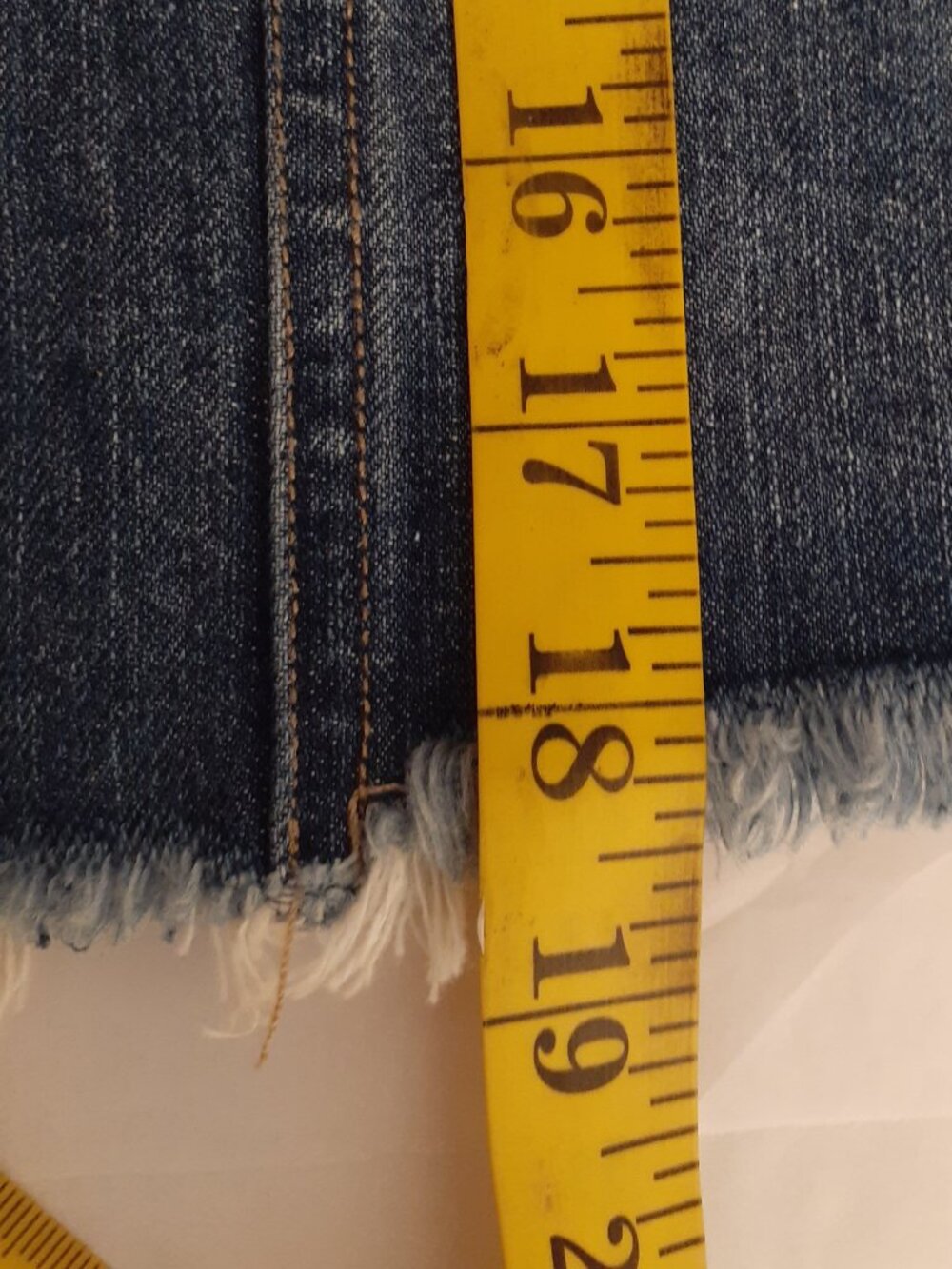Rails Cropped Denim Jacket - Picture 15 of 15